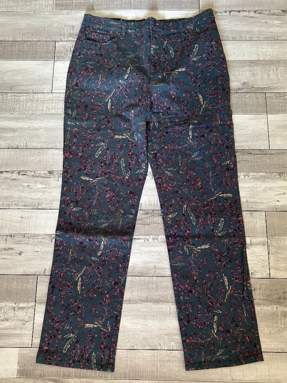 NWT Gloria Vanderbilt Size 16 Teal Green Floral Print Amanda Jeans